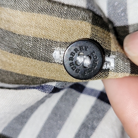 Burberry London Nova Check Plaids With Gold Metallic Details Shirt Size 14 - Picture 9 of 10